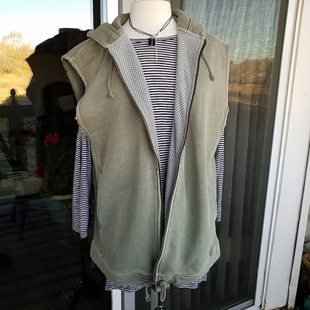 SOLD SOLD SOLD Free People